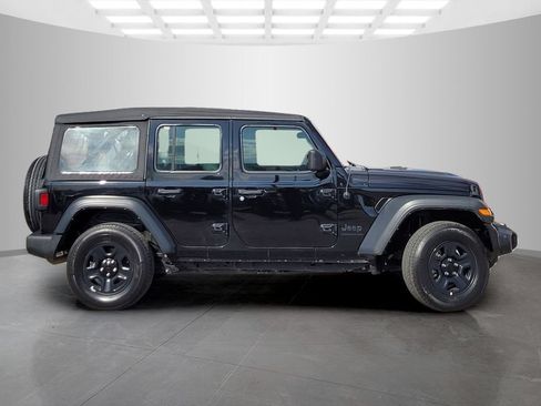 Used 2023 Jeep Wrangler Unlimited Sport AWD/4WD image 3