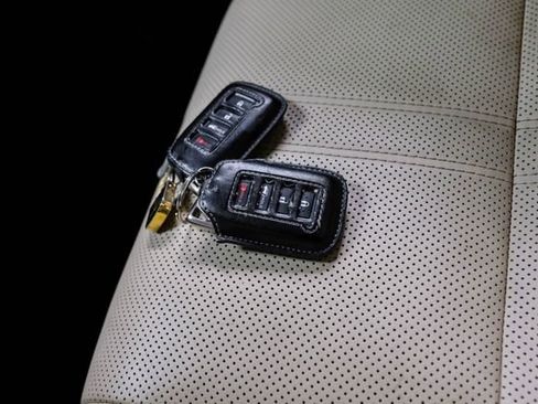 Used 2016 Lexus RX 350 FWD w/ Luxury Package image 68
