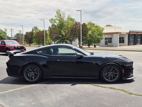 Certified 2024 Ford Mustang Dark Horse w/ Dark Horse Handlin Package RWD image 3