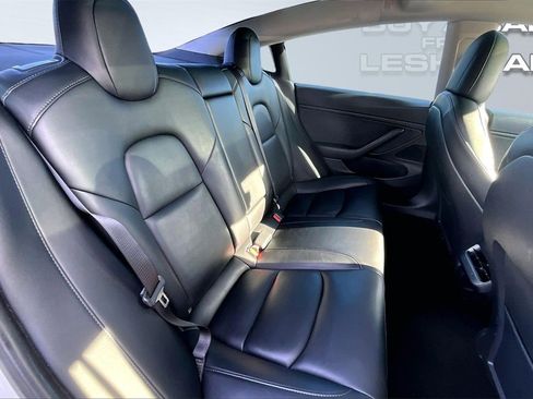 Used 2021 Tesla Model 3 Long Range image 27