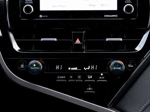 Certified 2023 Toyota Camry SE image 18