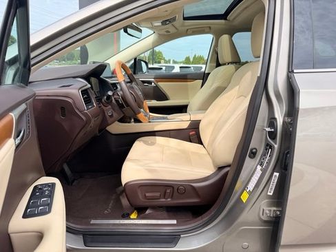 Used 2020 Lexus RX 350 FWD w/ Premium Package image 22