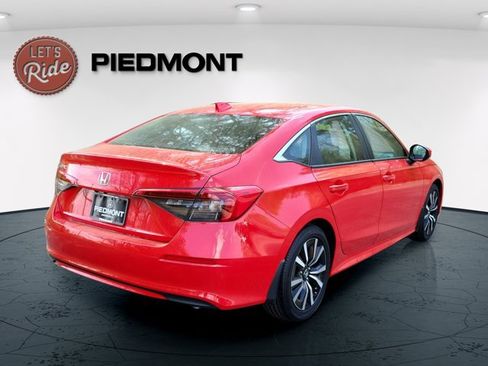 Certified 2024 Honda Civic EX image 6