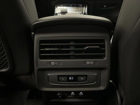 Used 2023 Audi Q7 2.0T Premium Plus w/ Premium Plus Package image 36