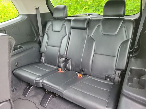 Used 2020 Kia Telluride LX FWD image 17
