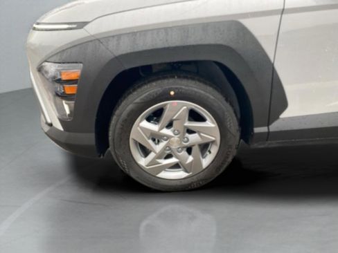 New 2026 Hyundai Kona SE FWD image 12
