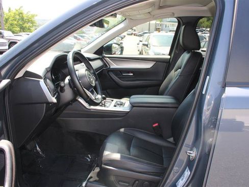 Used 2025 MAZDA CX-70 3.3 Turbo w/ Preferred Package AWD/4WD image 11