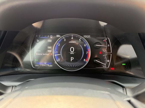 Used 2025 Lexus ES 350 w/ Premium Package FWD image 29