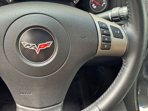 Used 2009 Chevrolet Corvette Z06 RWD image 21