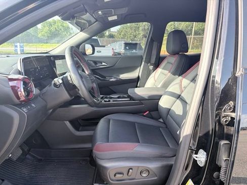 Used 2026 Chevrolet Equinox RS w/ Convenience Package III FWD image 8