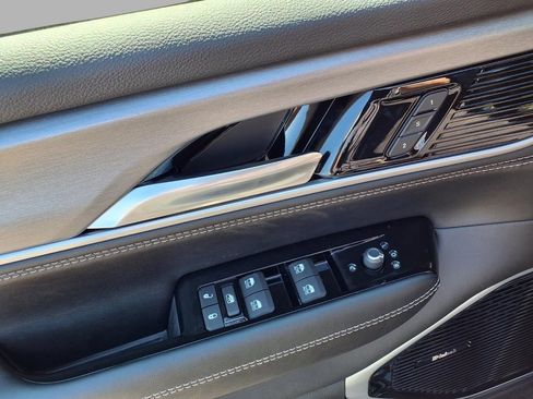 New 2026 Jeep Grand Wagoneer L Limited AWD/4WD image 19