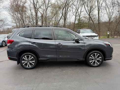 Used 2023 Subaru Forester Limited image 8