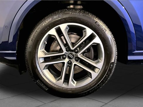 Used 2025 Audi Q5 Premium w/ Premium Plus AWD/4WD image 11