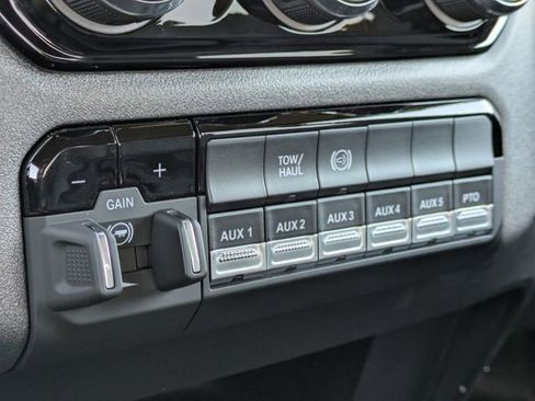 New 2026 RAM 3500 Tradesman w/ Chrome Appearance Group A AWD/4WD image 20