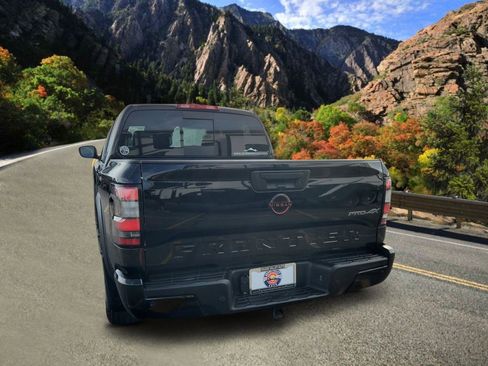 Used 2023 Nissan Frontier PRO-4X w/ Technology Package image 4