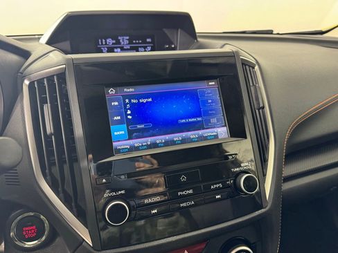 Used 2021 Subaru Crosstrek 2.0i Premium w/ Moonroof Package image 16