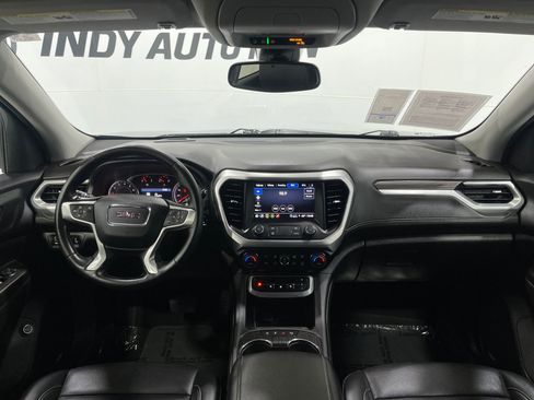 Used 2023 GMC Acadia SLT AWD/4WD image 18