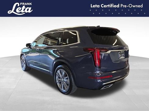 Used 2025 Cadillac XT6 Premium Luxury FWD image 4