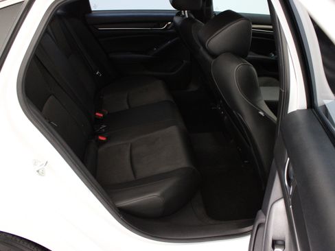 Used 2022 Honda Accord Sport image 35