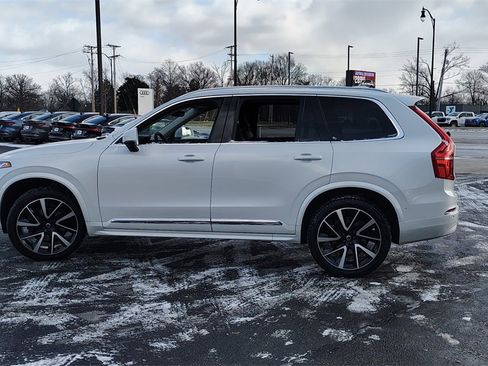 Used 2024 Volvo XC90 B6 Plus image 5