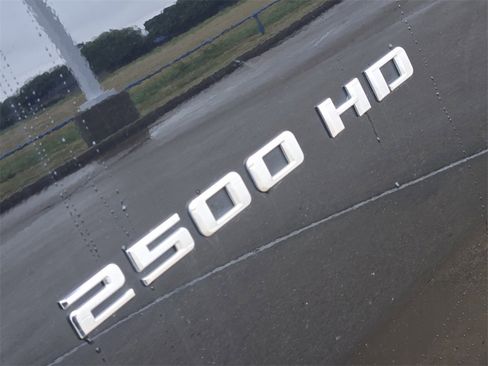 Used 2022 Chevrolet Silverado 2500 Custom w/ Custom Convenience Package image 29