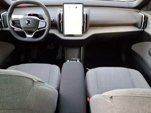 New 2025 Volvo EX30 Ultra w/ Protection Package Premier image 12