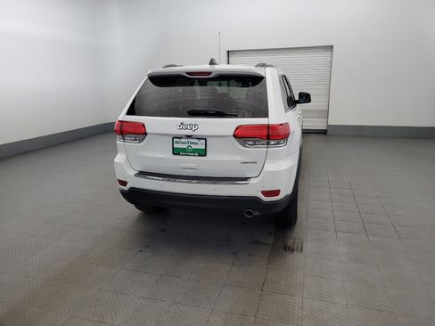 Used 2018 Jeep Grand Cherokee Limited AWD/4WD image 7