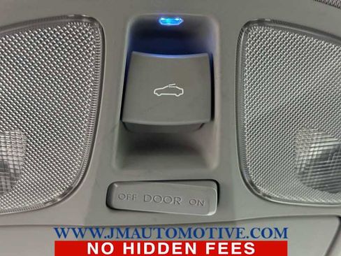 Used 2013 Hyundai Sonata SE w/ Navigation & Sunroof Pkg image 31