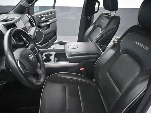 Used 2024 RAM 1500 Laramie image 9