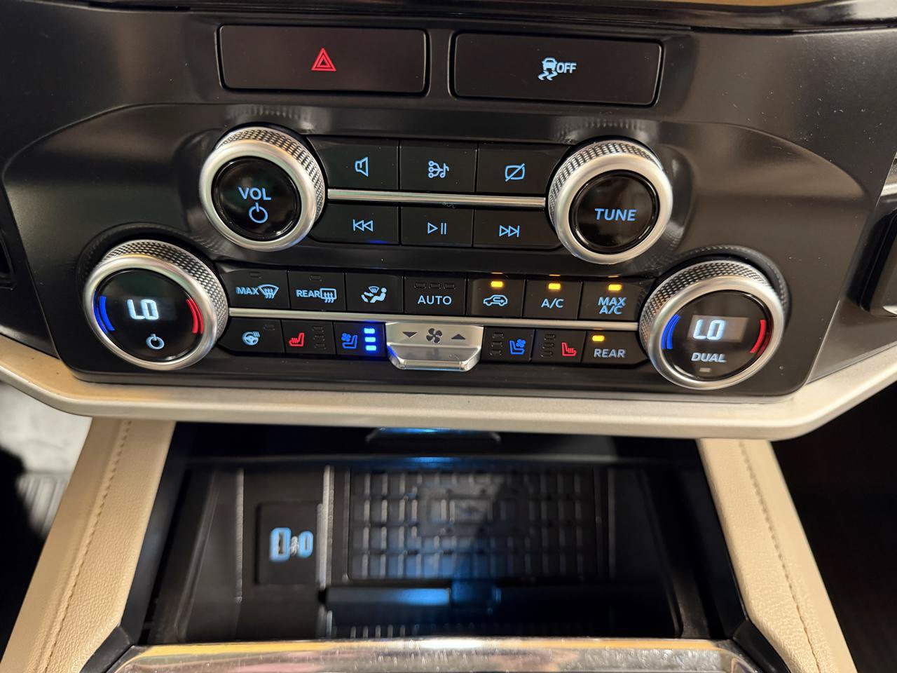 Used 2022 Ford Expedition XLT RWD image 19