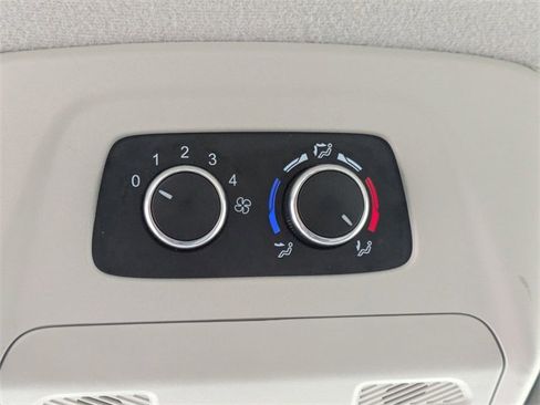 Used 2023 Ford Transit 350 XLT image 25