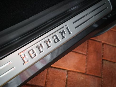 Used 2022 Ferrari F8 Tributo RWD image 45