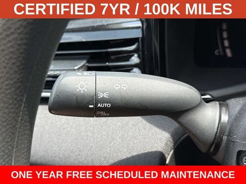 Used 2025 Toyota Camry LE AWD/4WD image 26