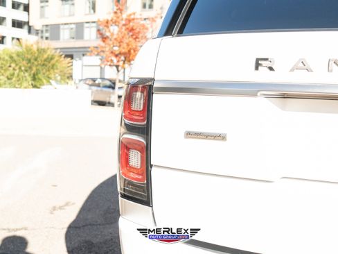 Used 2019 Land Rover Range Rover Autobiography image 49