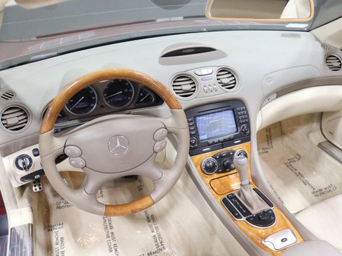 Used 2007 Mercedes-Benz SL 550 image 36