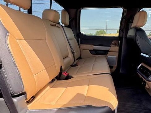 Used 2023 Ford F150 Lariat w/ Trailer Tow Package AWD/4WD image 15