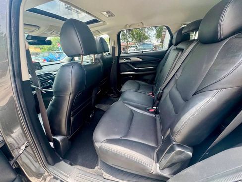 Used 2019 MAZDA CX-9 Touring w/ Touring Premium Package FWD image 16