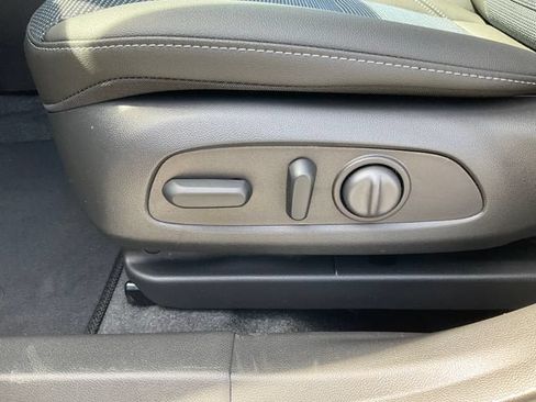 New 2026 Buick Envista Sport Touring w/ Convenience I Package FWD image 3