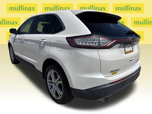 Used 2016 Ford Edge Titanium w/ Technology Package FWD image 8