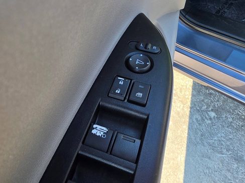 Used 2013 Honda Accord LX image 14