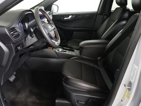 Used 2025 Ford Escape ST-Line Select AWD/4WD image 21