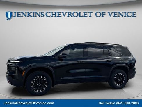 New 2026 Chevrolet Traverse Z71 w/ Driver Confidence Package AWD/4WD image 10