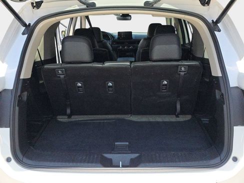 Used 2023 Honda Pilot Elite image 14