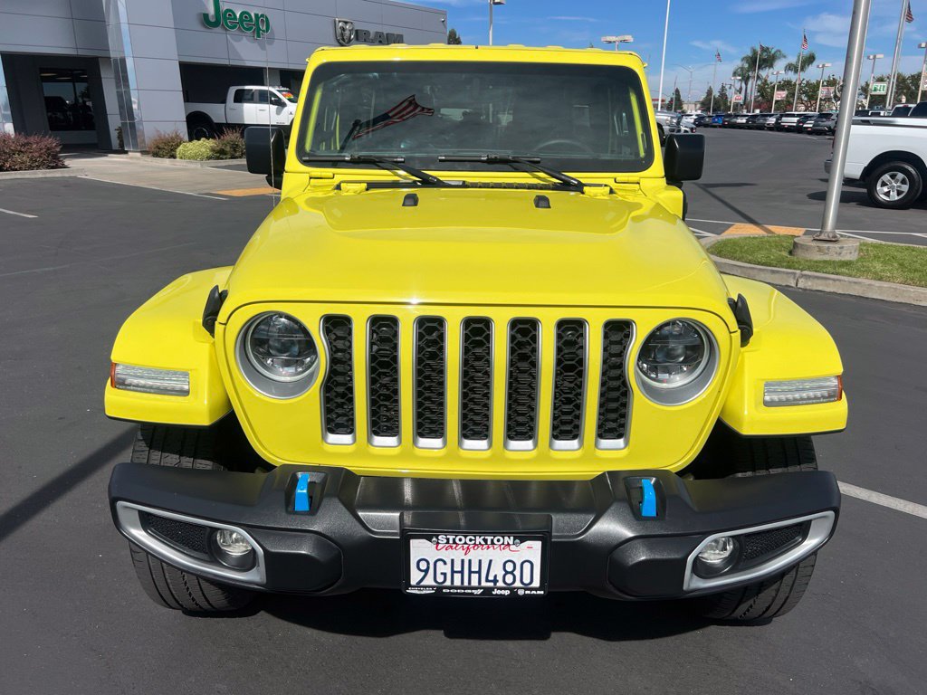 Used 2023 Jeep Wrangler Unlimited Sahara AWD/4WD image 8