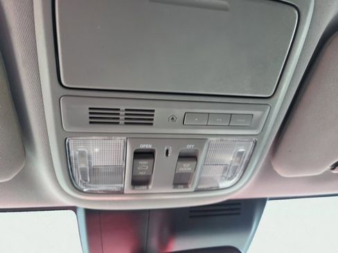 Used 2022 Honda CR-V EX-L image 36