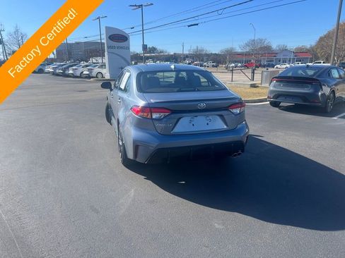 Used 2025 Toyota Corolla SE image 3