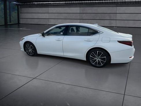 Certified 2023 Lexus ES 350 w/ Premium Package FWD image 6