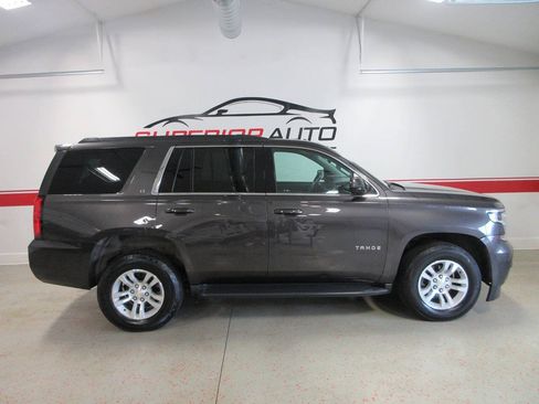 Used 2018 Chevrolet Tahoe LT w/ Luxury Package AWD/4WD image 6