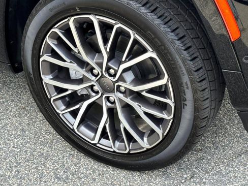 Used 2021 Jeep Grand Cherokee L Summit image 7