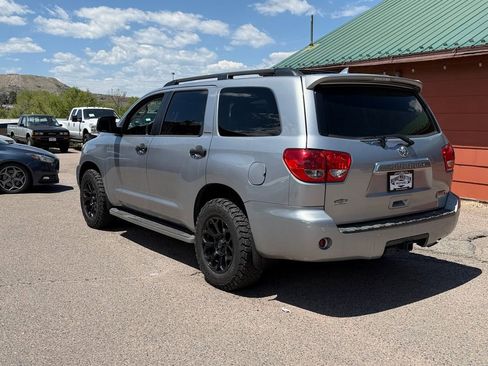 Used 2013 Toyota Sequoia Limited AWD/4WD image 5
